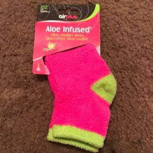 Aloe infused socks